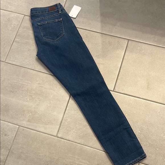 NWT Paige Skyline Ankle Peg - Picture 7 of 7